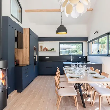 Bossonge - Nordic Bath - 4 Bedrooms - By Cozee Chamonix