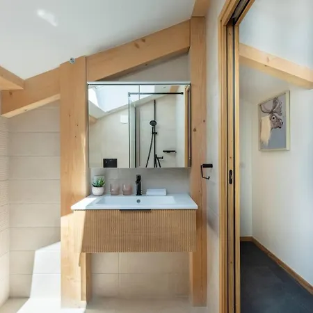 Chalet Bossonge - Nordic Bath - 4 Bedrooms - By Cozee *
