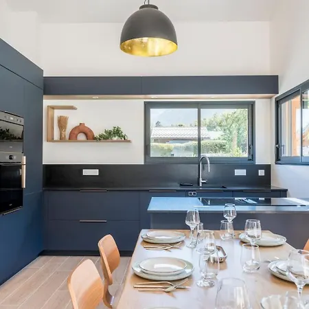 Bossonge - Nordic Bath - 4 Bedrooms - By Cozee Chamonix